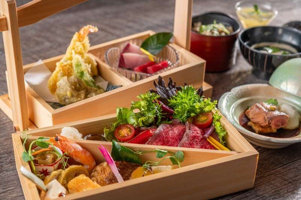 【E:佐賀・神埼・鳥栖発】 復活!阿蘇神社楼門とバラ繚乱のローズガーデン 阿蘇爽快ドライブ 日帰り1